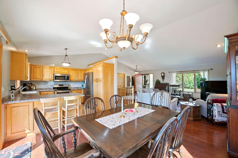 2639 231st St, Cushing, WI 54006