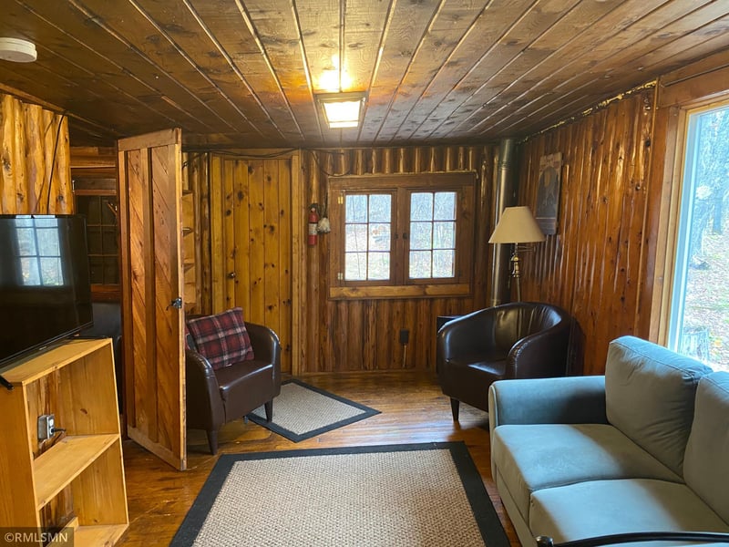 5209 Klinker Rd, Finland, MN 55603