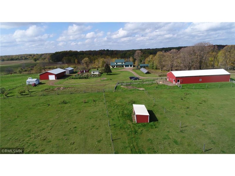 45747 Chalet Valley Ln, Hinckley, MN 55037