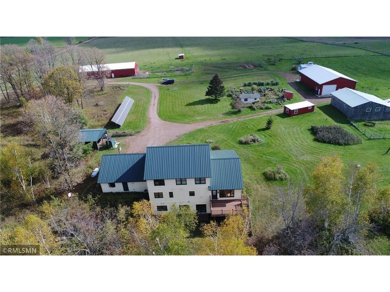 45747 Chalet Valley Ln, Hinckley, MN 55037
