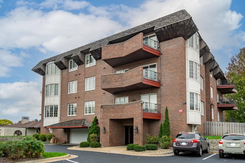 6300 Xerxes Ave S #22, Edina, MN 55423