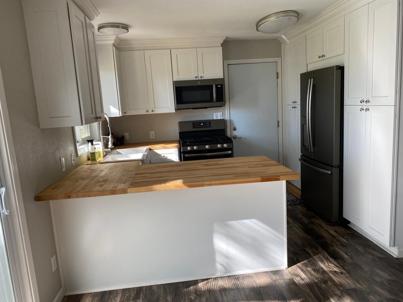211 Prairie St E, Amboy, MN 56010