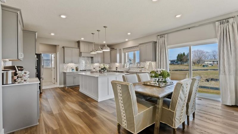 1913 Father's Song, Chanhassen, MN 55317