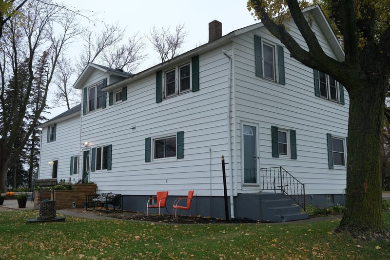 2398 County Road 7, Stewart, MN 55385