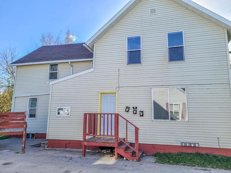 1120 5th Ave NW, East Grand Forks, MN 56721