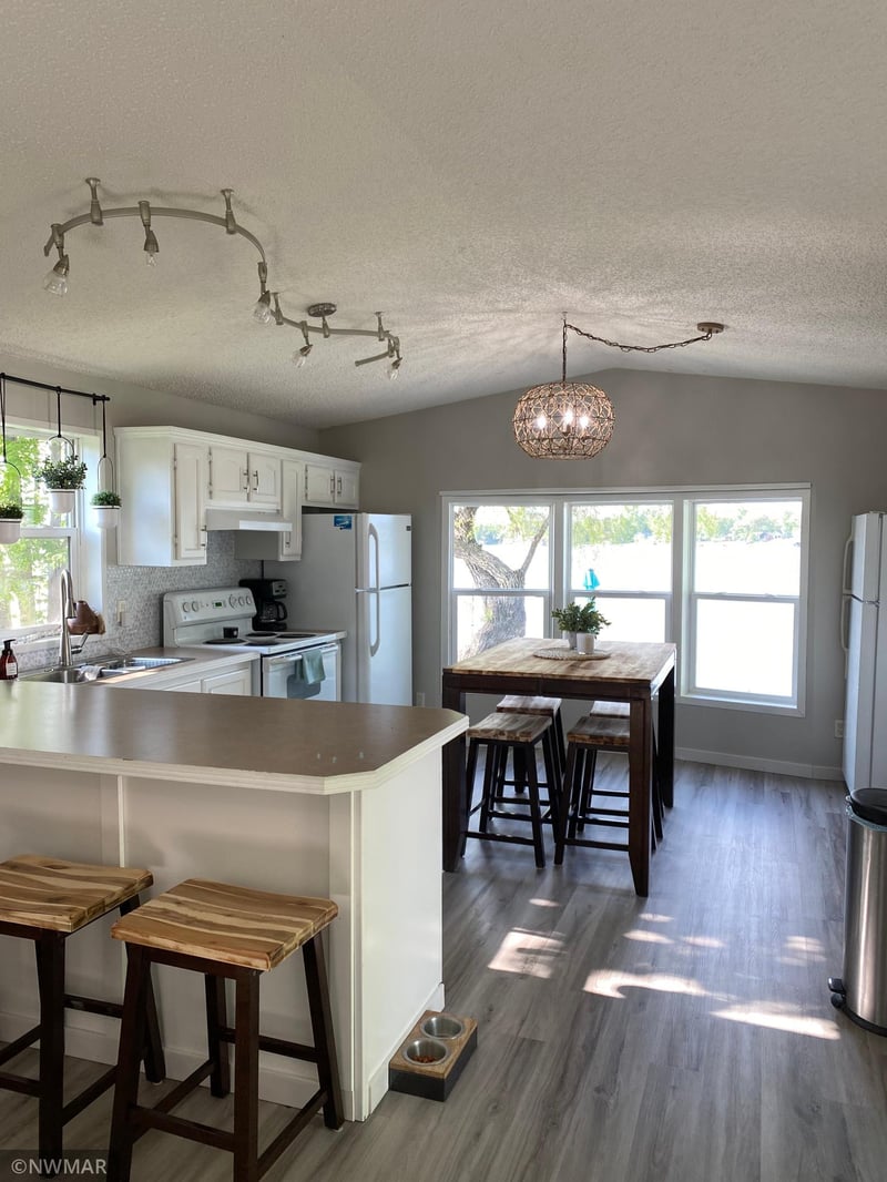 12126 Lake St SE, Mentor, MN 56736