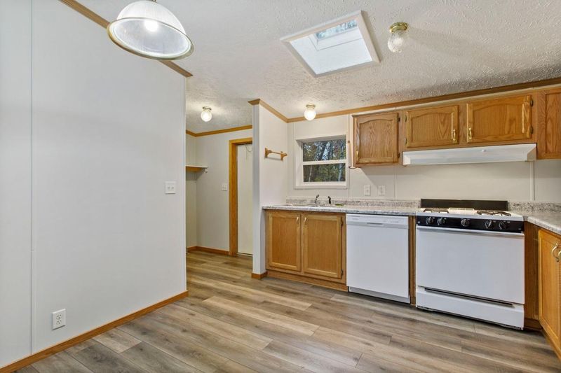 6988 Fox Rd, Baxter, MN 56425