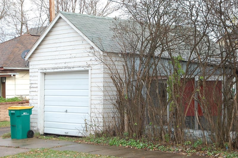 128 W 1st Ave, Keewatin, MN 55753
