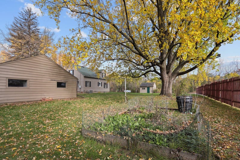 30100 Ludlow Ave, Frontenac, MN 55026