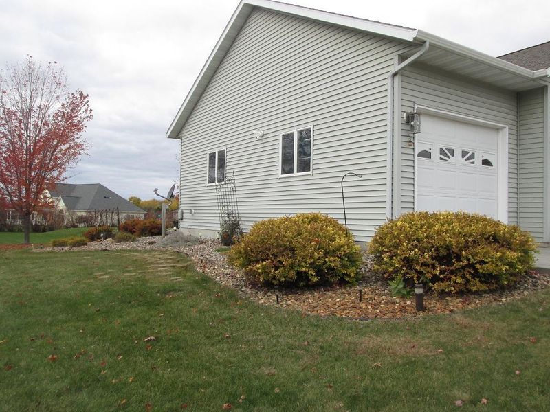 64904 148th St, Adams, MN 55909