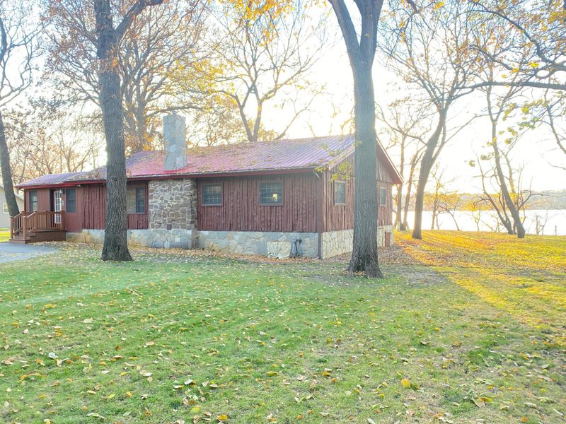 30319 Bonanza Rd, Beardsley, MN 56211
