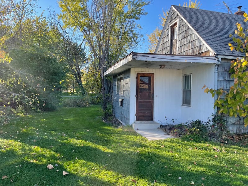 6827 Benson St, Bock, MN 56313