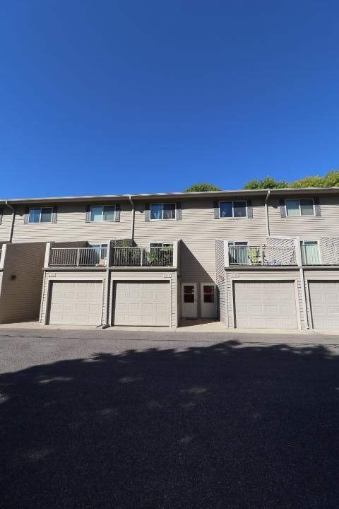 4112 Skylark Ln #54112, Eagan, MN 55122