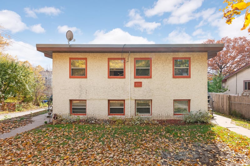 622 Hyacinth Ave E, Saint Paul, MN 55130