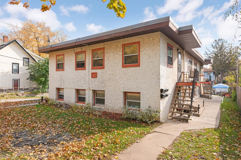 622 Hyacinth Ave E, Saint Paul, MN 55130