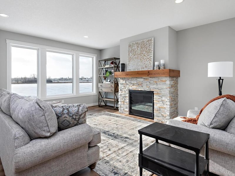 11659 E Laketowne Dr, Albertville, MN 55301