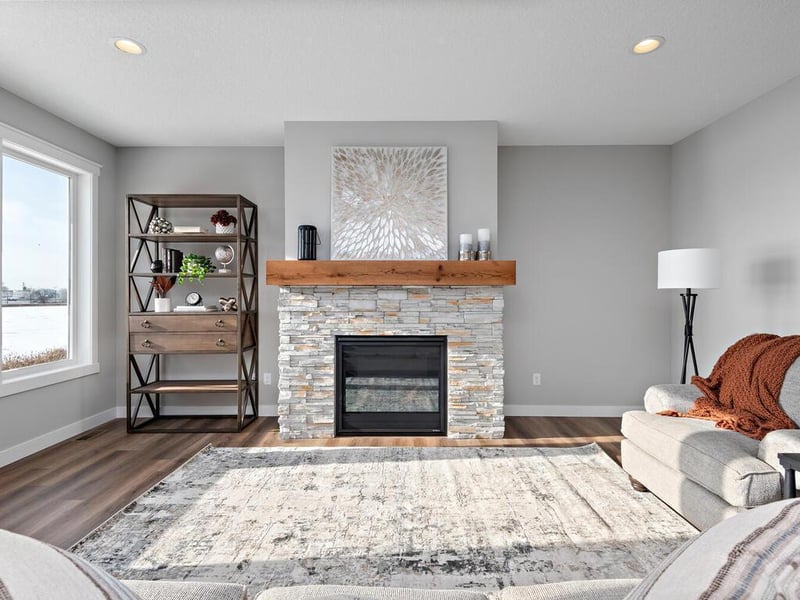 11659 E Laketowne Dr, Albertville, MN 55301