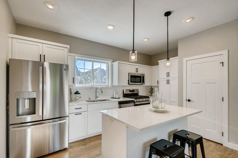 22330 Lilac Way, Forest Lake, MN 55025