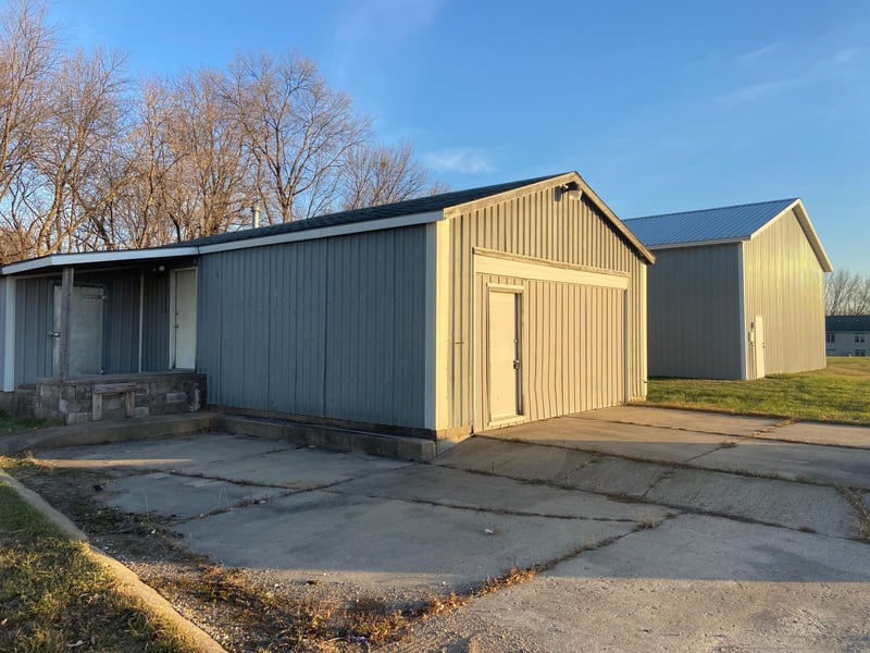 520 Highway 7 E, Hutchinson, MN 55350
