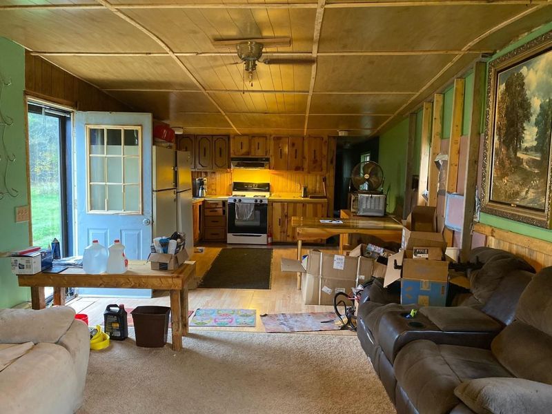 419 S 2nd St E, Aurora, MN 55705
