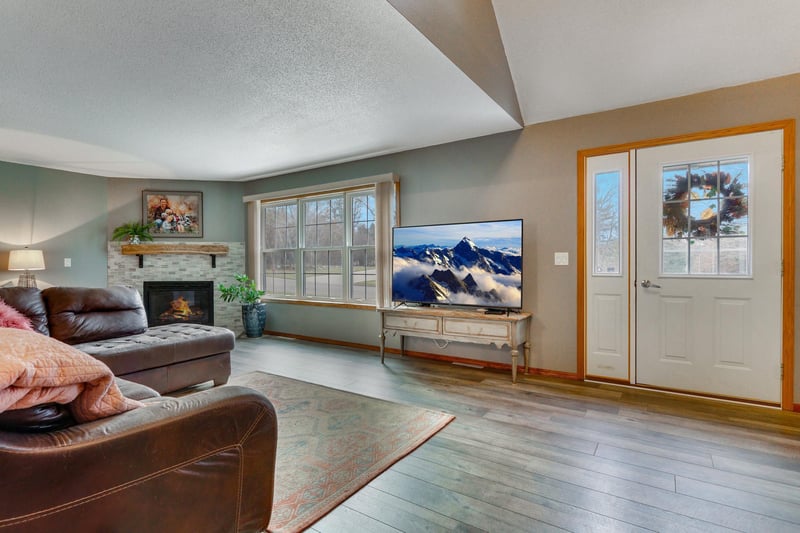 201 Butternut Dr, Strum, WI 54770
