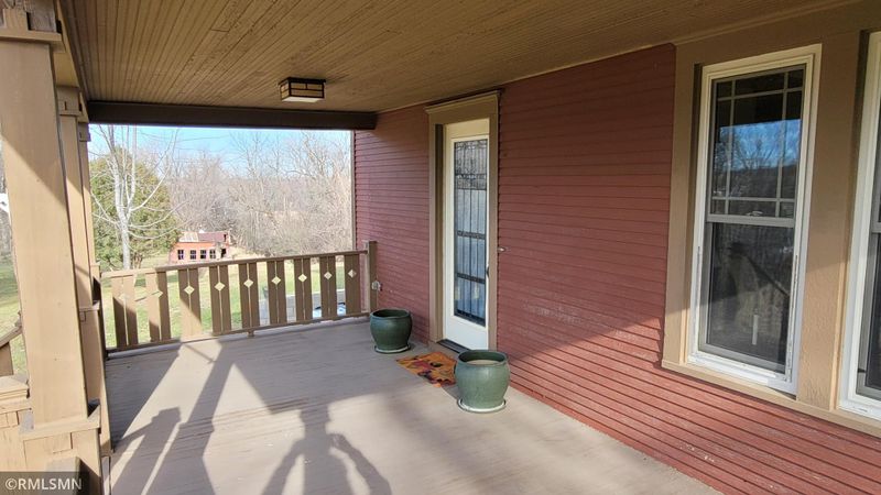 294 E Oak St, Kilkenny, MN 56052