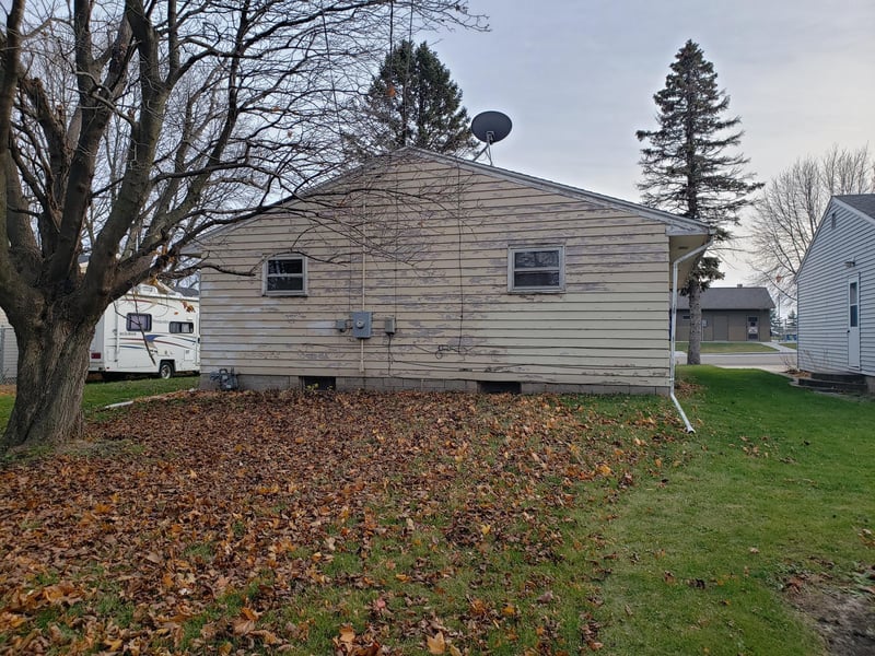 408 Eugene St, West Concord, MN 55985