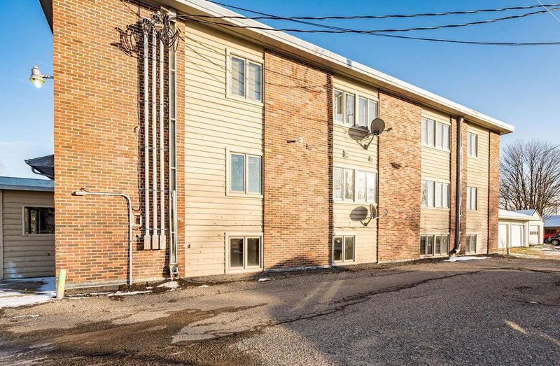 523 NW 7th Ave, Grand Rapids, MN 55744