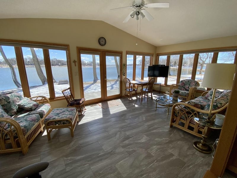129 Valhalla Rd, Slayton, MN 56172