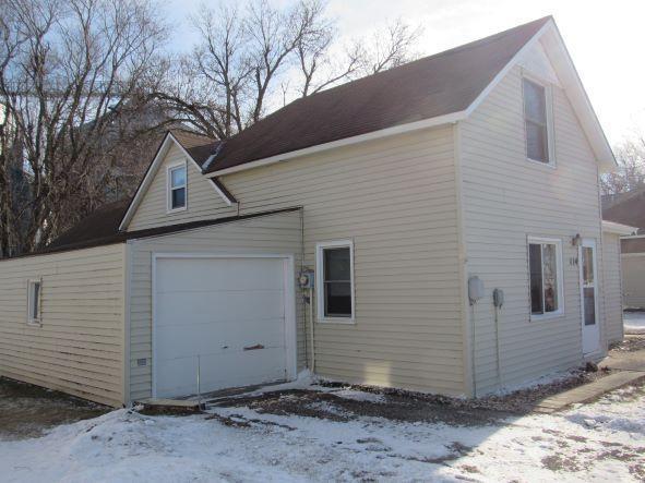 114 S Thompson Ave, Rushmore, MN 56168