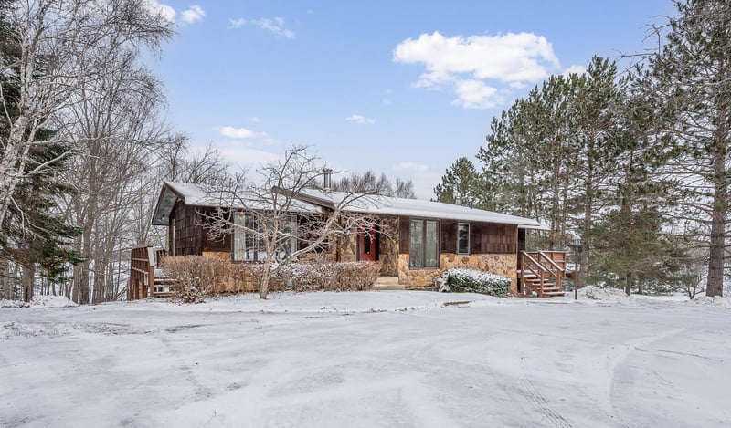 16286 Maple Knoll Dr, Pengilly, MN 55775