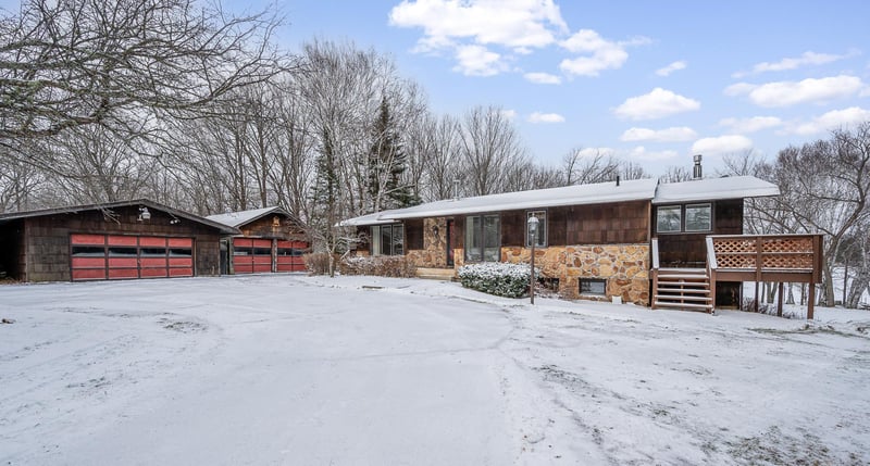 16286 Maple Knoll Dr, Pengilly, MN 55775