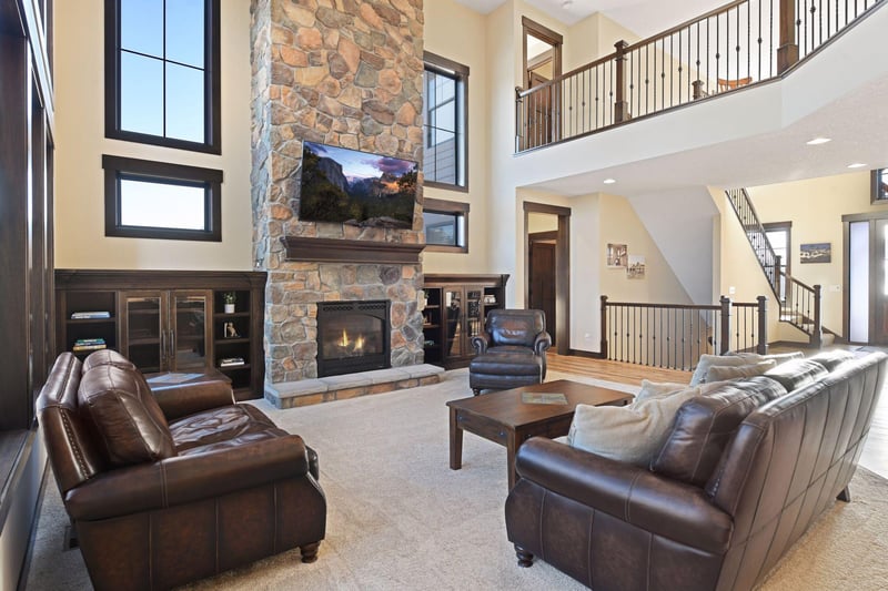 4340 Lakeview Ct, Orono, MN 55364