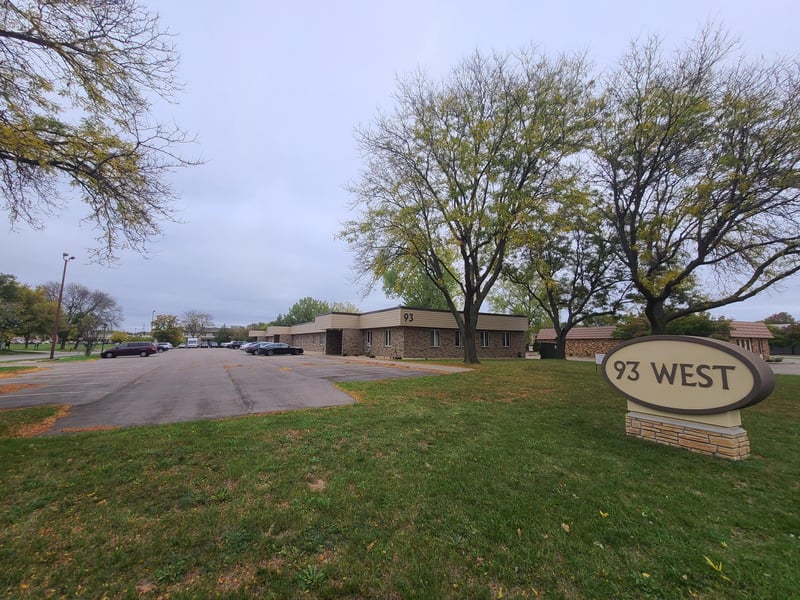 93 Little Canada Rd W, Little Canada, MN 55117