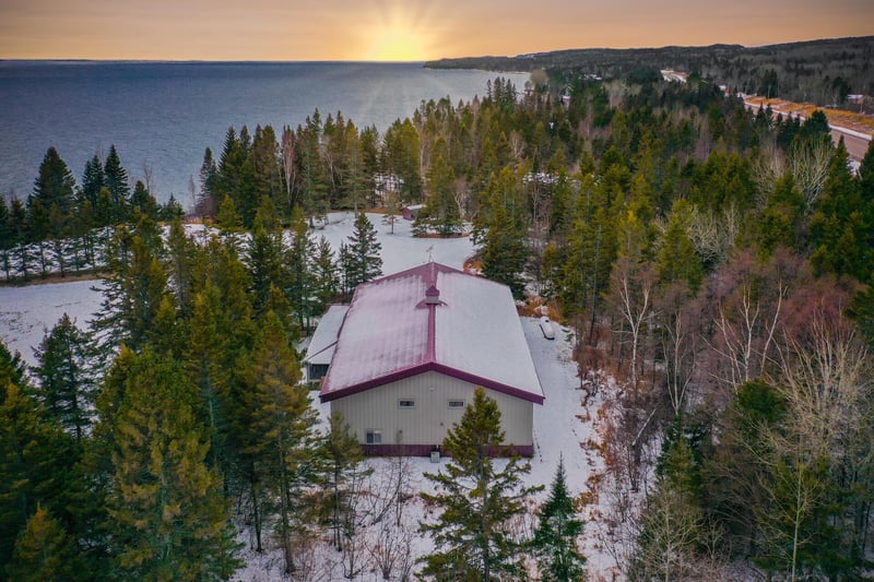 2894 Highway 61, Two Harbors, MN 55616