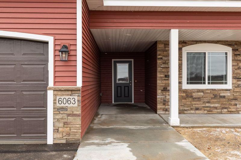 6063 399th St, North Branch, MN 55056