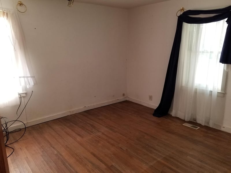 109 3rd St E, Jasper, MN 56144