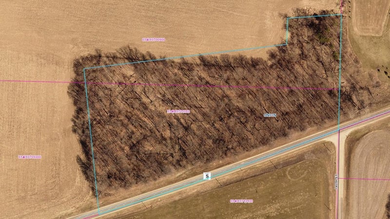 XXX County Road S, Plum City, WI 54761