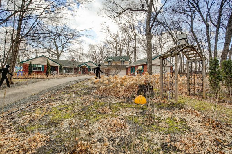 7010 Dakota Ave, Chanhassen, MN 55317