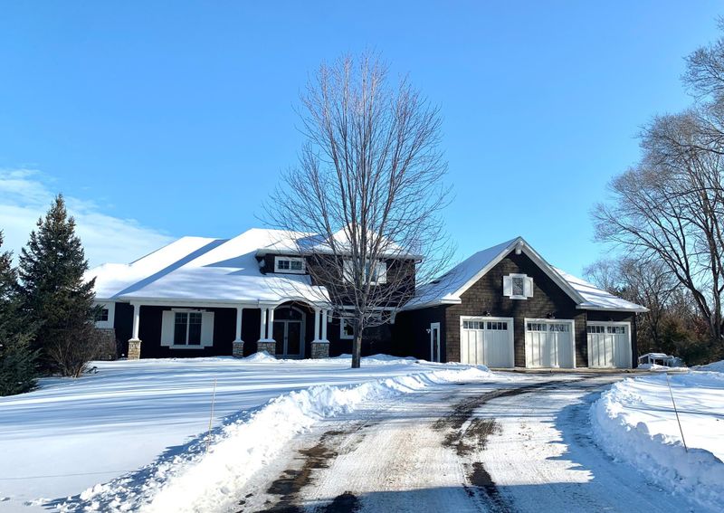 21848 Talon Dr, Saint Augusta, MN 55320