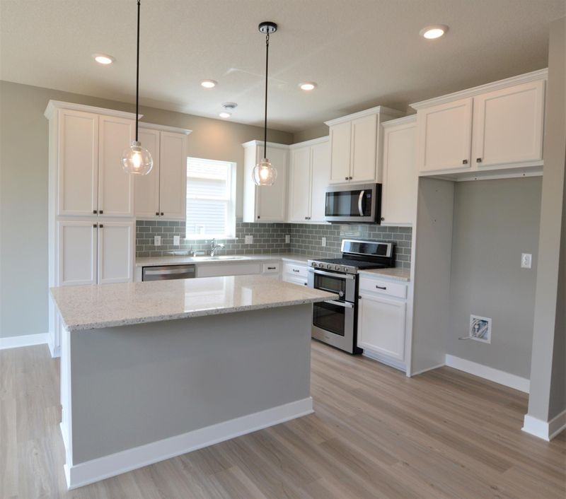 13205 Deerwood Ln N, Dayton, MN 55327