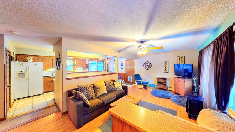 9003 167th Ln NE, Columbus, MN 55025