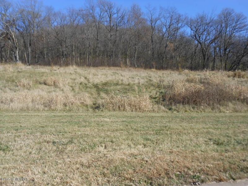 185 Rimrock Rd, Rollingstone, MN 55969