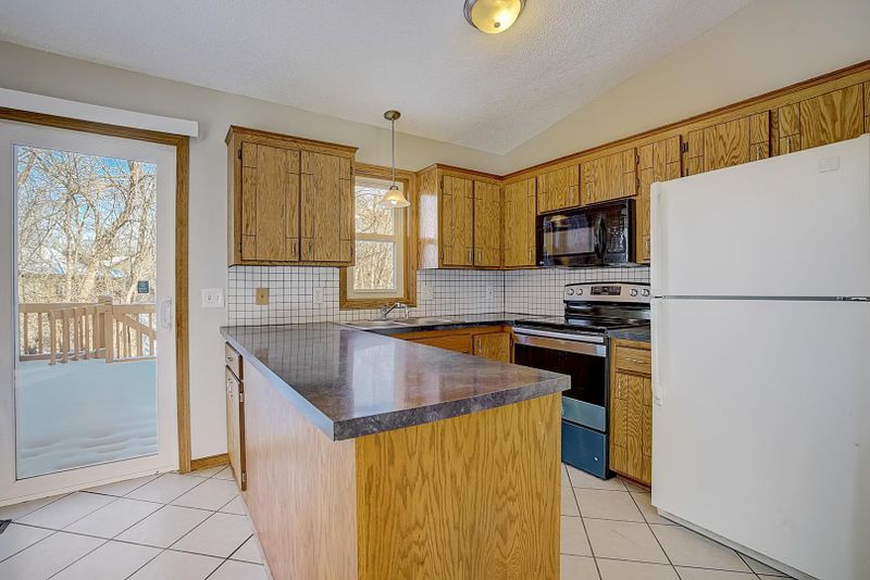 13411 Alabama Ave S, Savage, MN 55378