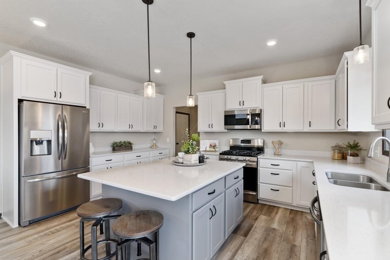 5801 Upper 179th St W, Farmington, MN 55044