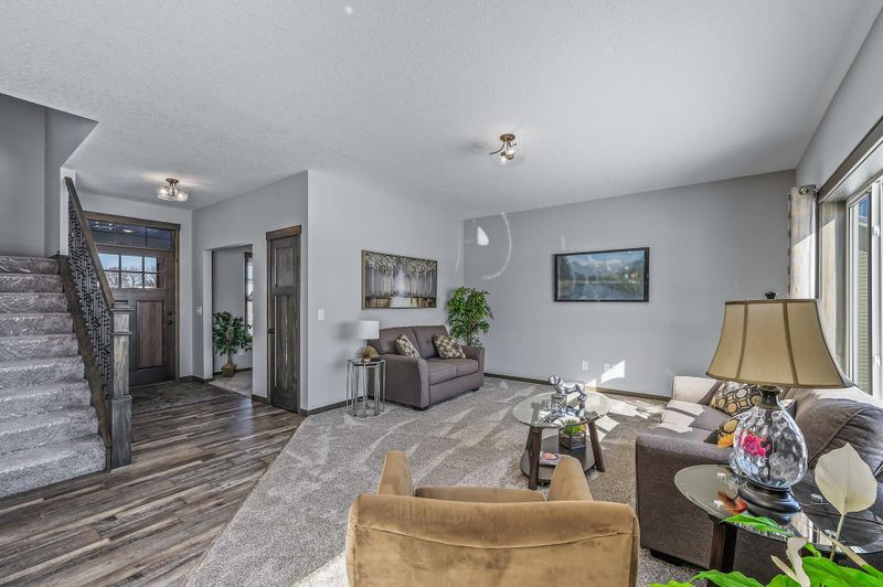 4942 River Oaks Rd, Rockford, MN 55373