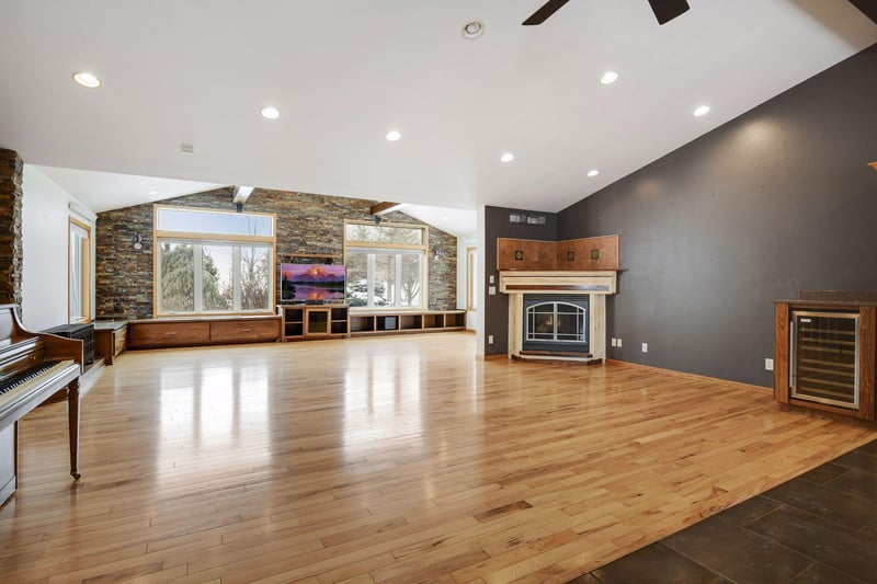 43539 Yellow Wood Rd, Sauk Centre, MN 56378