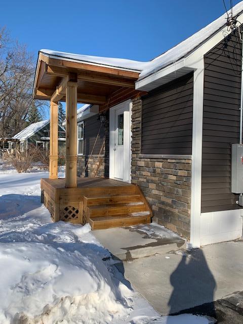 7725 Lakeview Ln NE, Spring Lake Park, MN 55432