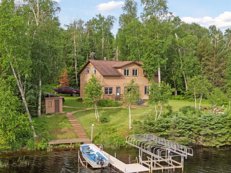 7308 NE Birch Isle Rd, Duluth, MN 55803