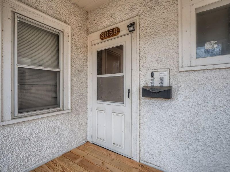 3858 Stevens Ave, Minneapolis, MN 55409